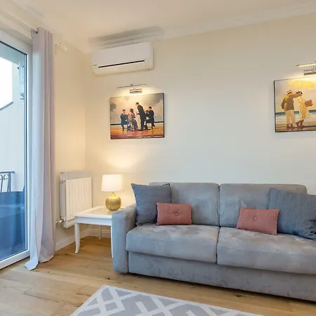 Pandora Apartment